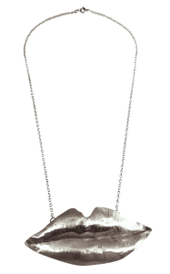 Crazy Lips Chain